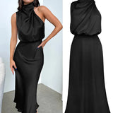 Elegante satijnen midi-jurk met asymmetrische halslijn