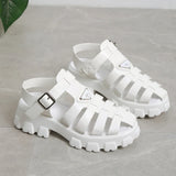 Dames gladiator sandalen op een dikke zool
