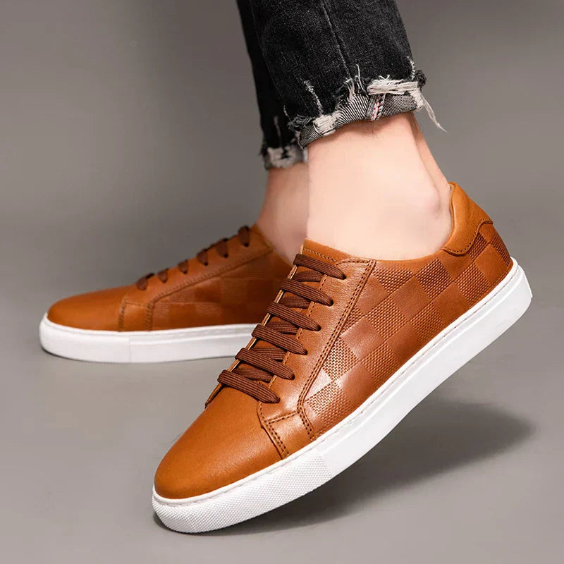 Heren Low-Top Sneakers met Vetersluiting en Contrast Zool