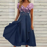 Elegante zomerjurk met kanten bovenstuk en uitlopende rok