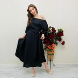 Elegante dames midi-jurk met blote schouder en riem