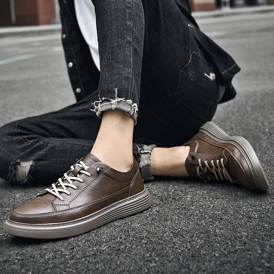 Heren Lage Sneakers met Tonale Stiksels en Vetersluiting