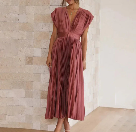 Elegante plissé maxi-jurk met diepe V-hals