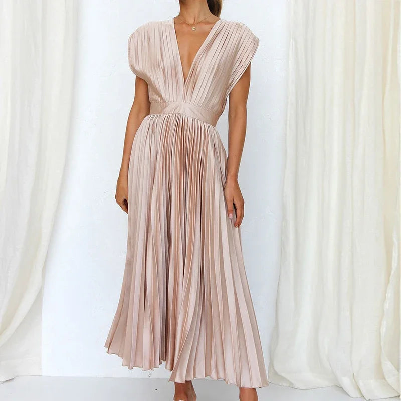Elegante plissé maxi-jurk met diepe V-hals