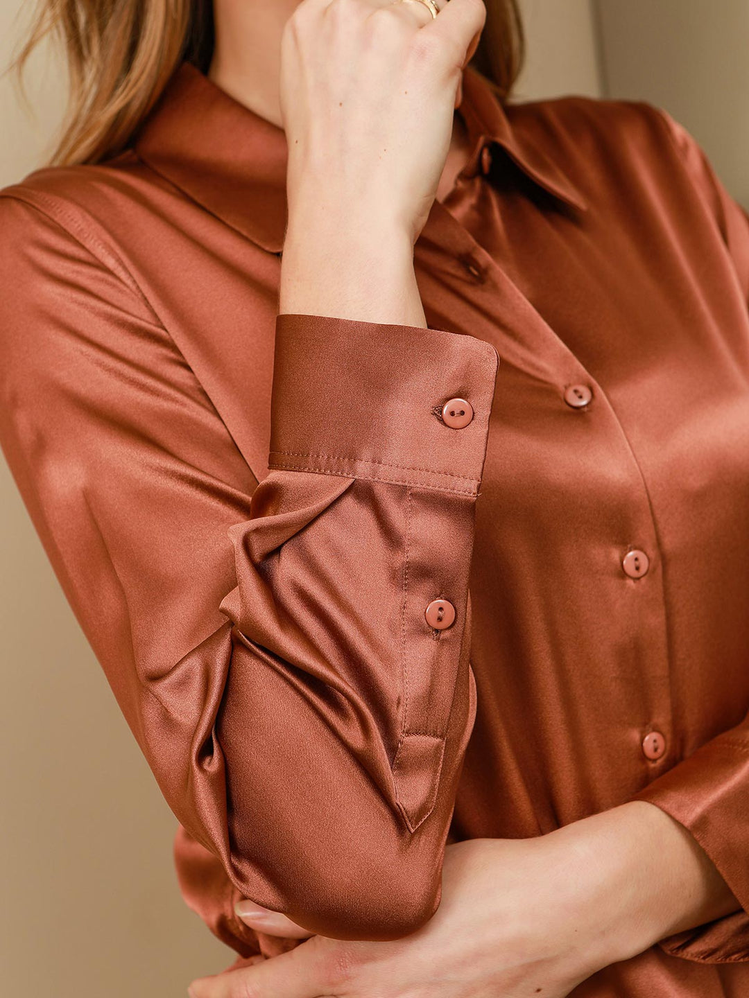 Genoveva - Elegante Utility Look Dames Colshirt