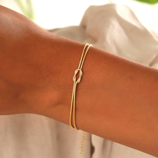 Elegante Minimalistische Armband met Liefdesknoop voor Vrouwen