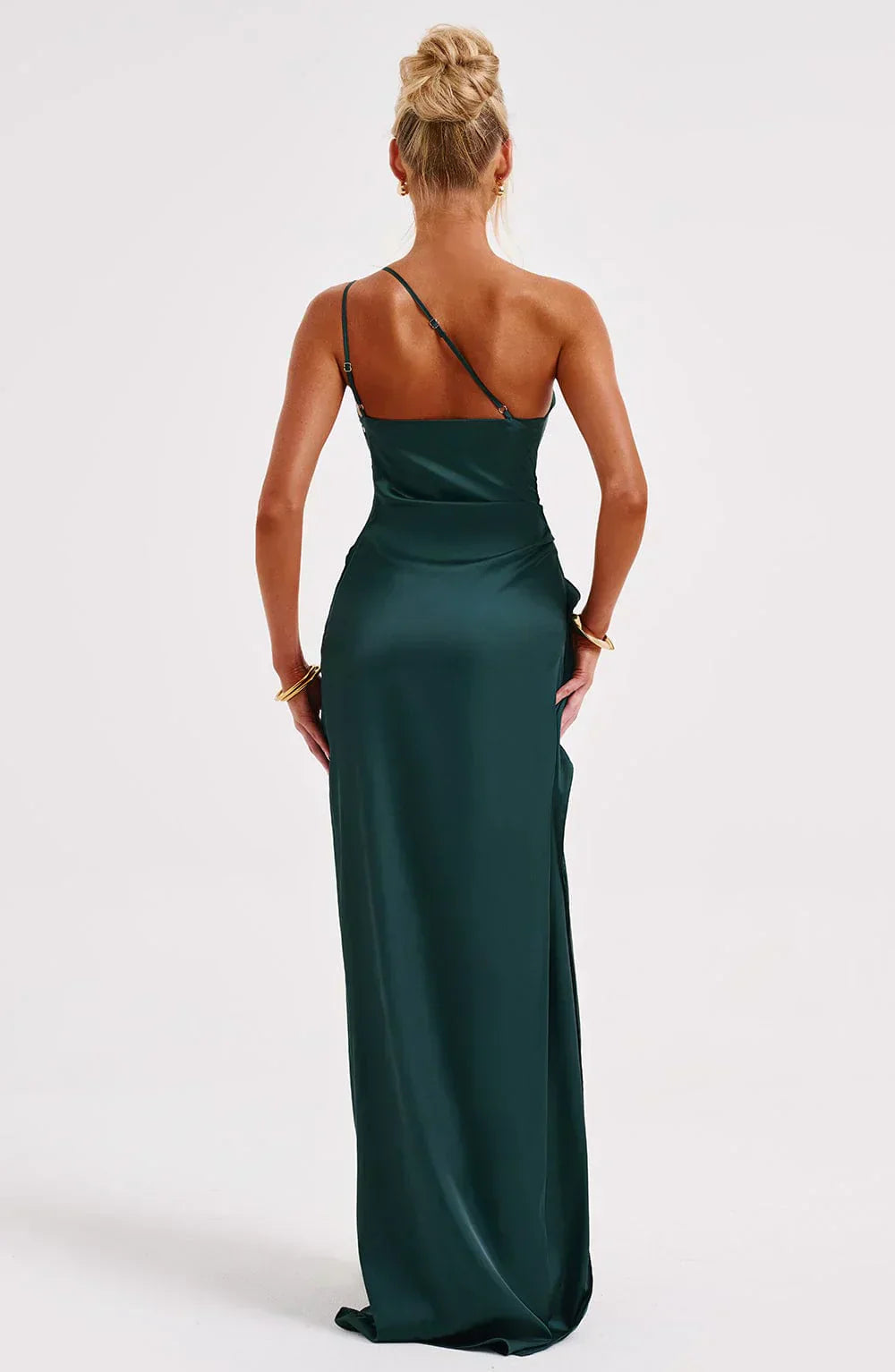Elara - Luxe Satijnen One-Shoulder Splitjurk