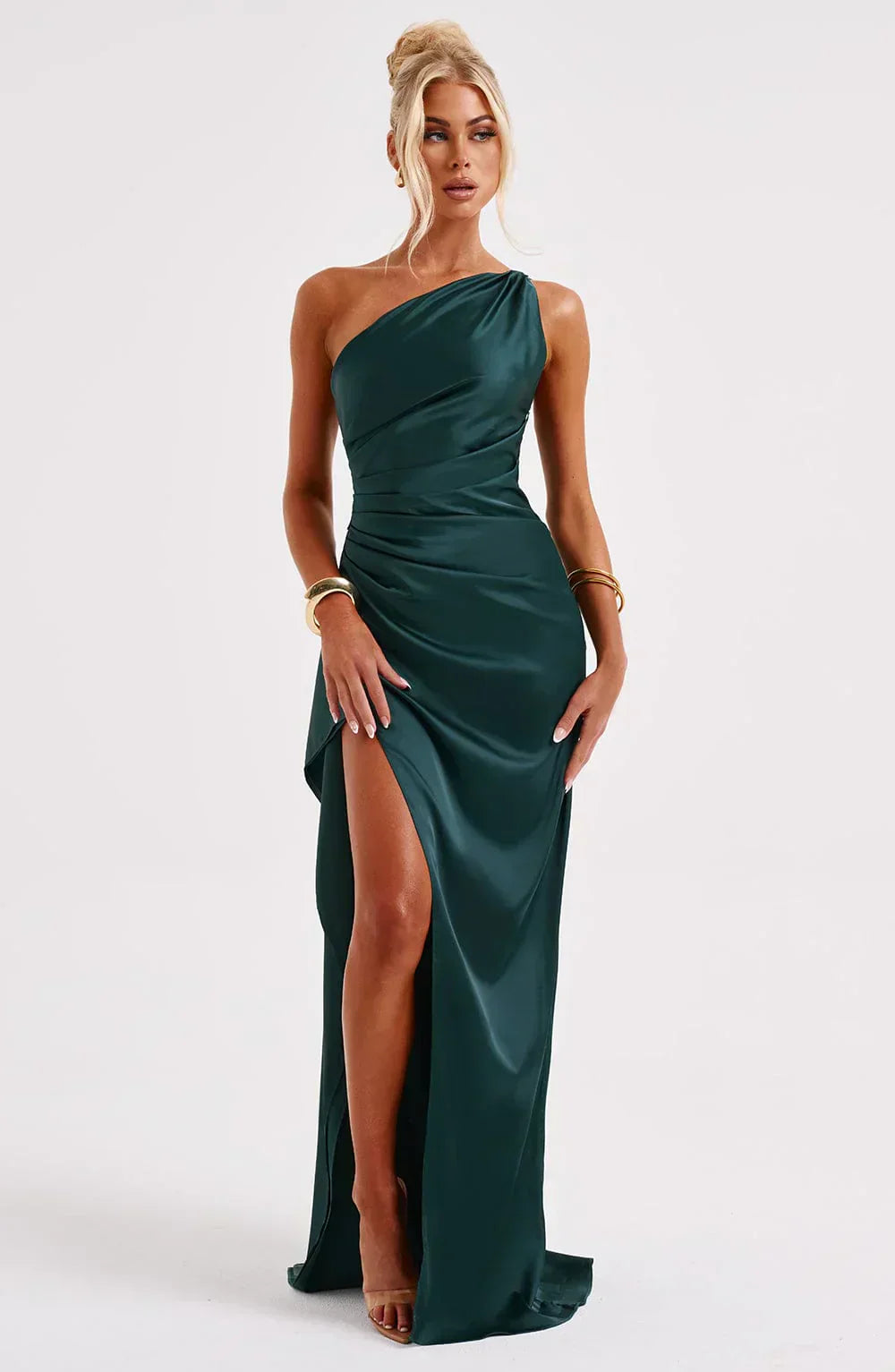 Elara - Luxe Satijnen One-Shoulder Splitjurk