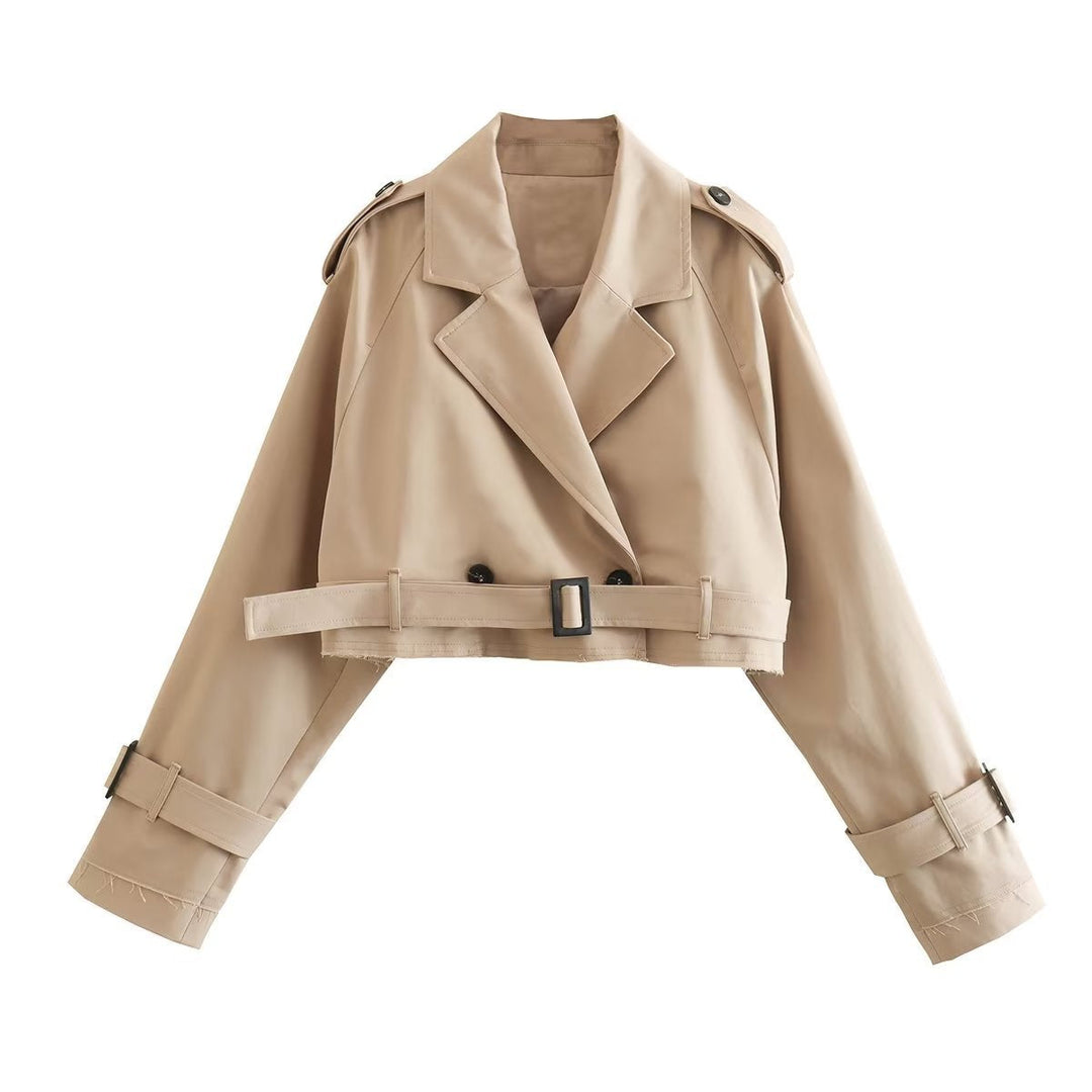 Heidi | Kurzer Trenchcoat | Zeitlose Eleganz und Moderner Chic