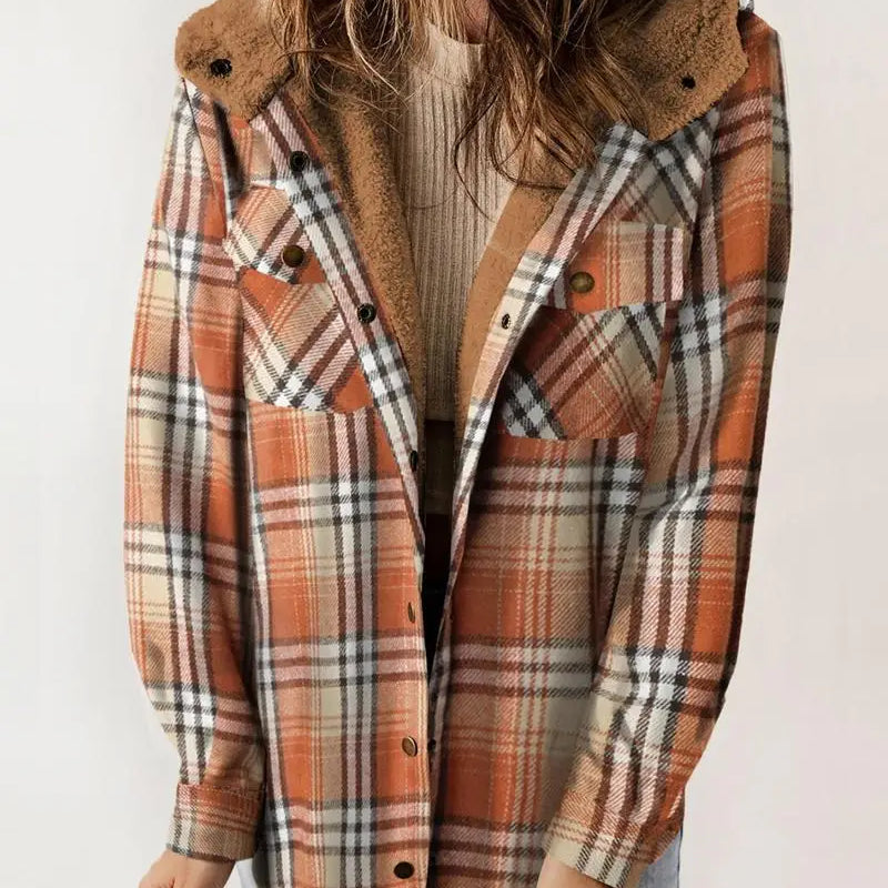Dames Geruite Winterjas | Met Gevoerde Kap en Knoopsluiting | Warme Casual Winterjas