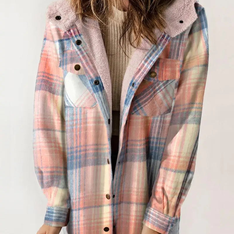 Dames Geruite Winterjas | Met Gevoerde Kap en Knoopsluiting | Warme Casual Winterjas