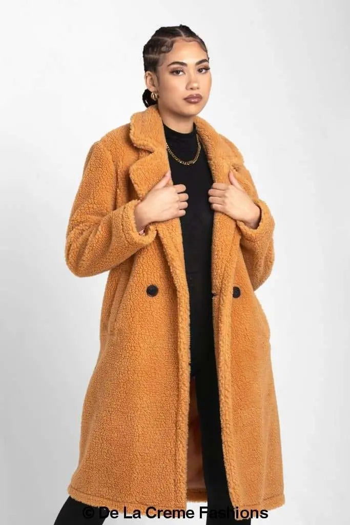Jackie Dubbelzijdige Borg Teddy Midi Jas | Oversized Pasvorm met Dubbelzijdige Knoopsluiting | Volledig Gevoerd