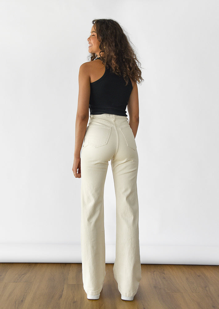 Cyra Flare Jeans | Elegantie en Comfort in Eén