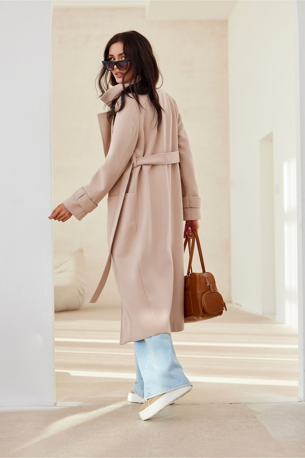 Dames Herfst/Winter Jas | Met Klassieke Kraag en Langemouwen | Getailleerde Mantel met Voering