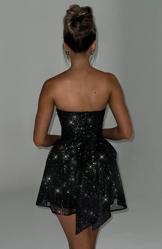Zwarte Strapless Glitter Jurk – Korte Party Dress met Sprankelend Effect